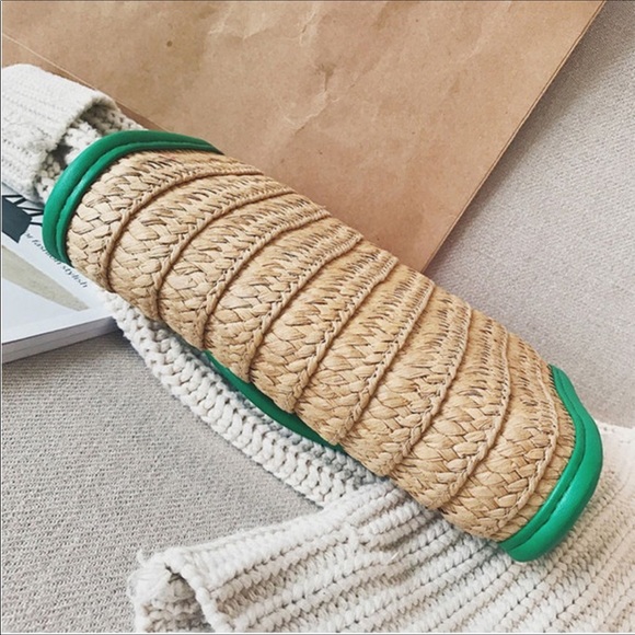 Straw watermelon clutch watermelon 🍉 ADORABLE! - Picture 5 of 8